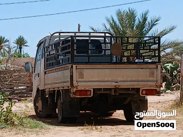 نقل داخل وخارج طرابلس
