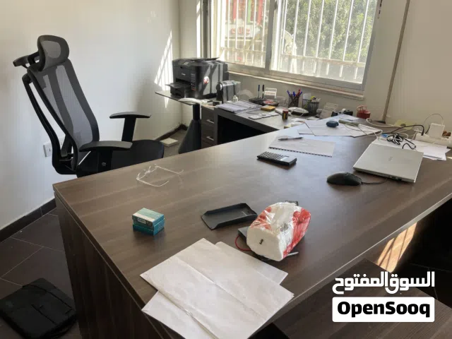 اثاث شركة كامل للبيع الاثاث بحاله ممتازة