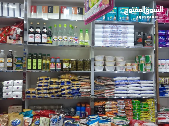 للبیع بقاله میدان حولی شلرع مخفر موفع ممتاز مقابل مدرسه آمریکا جنب مطعم اصفهانی