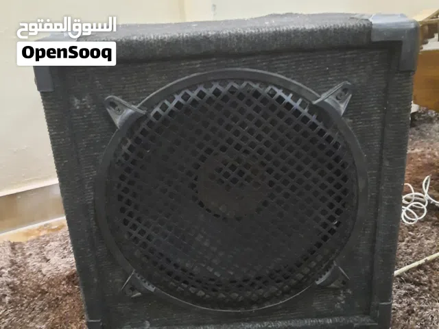 مكبرات صوت( سماعات ) اكتر من طقم كللسيكي قديم