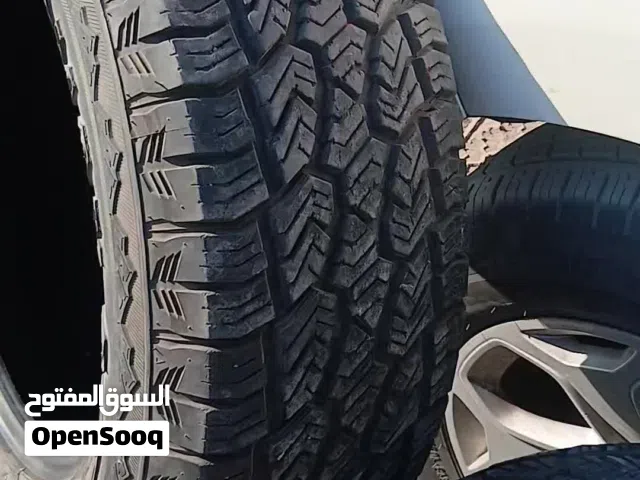 للبيع او للبدل عدد 2 كاوتش سياره مقاس275/65R18 نفس الجديد تواير بحالتها بس للاسف مش راكب علي السياره