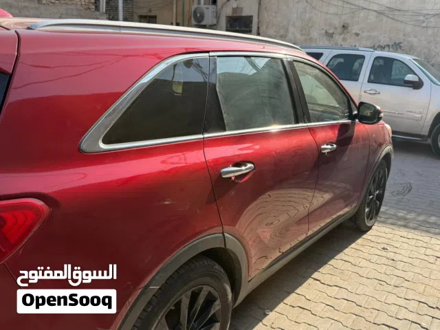 Used Kia Sorento in Basra