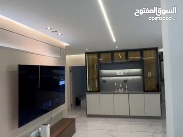175 m2 3 Bedrooms Apartments for Sale in Ramallah and Al-Bireh Ein Musbah