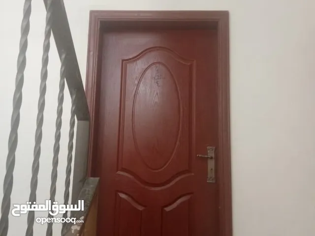 70 m2 2 Bedrooms Apartments for Rent in Zarqa Hay Al-Rasheed - Rusaifah