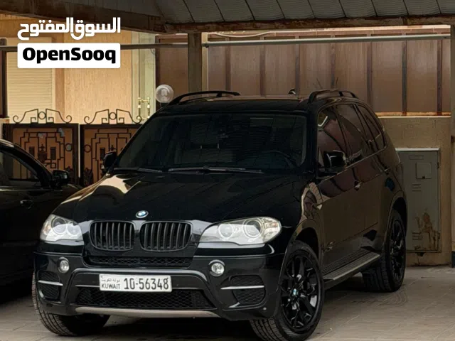 BMW.  X5 2011