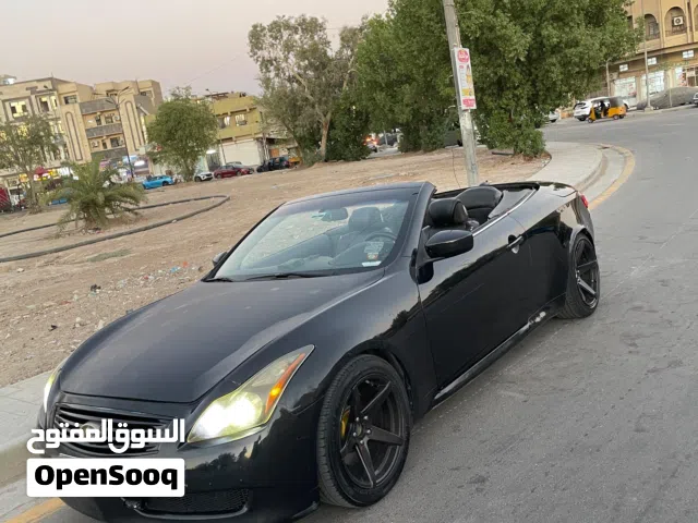 2011 إنفينيتي G37