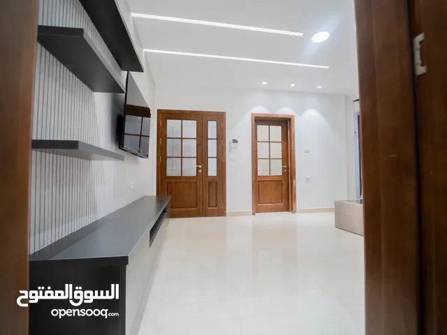 130 m2 2 Bedrooms Apartments for Sale in Tripoli Al-Nofliyen