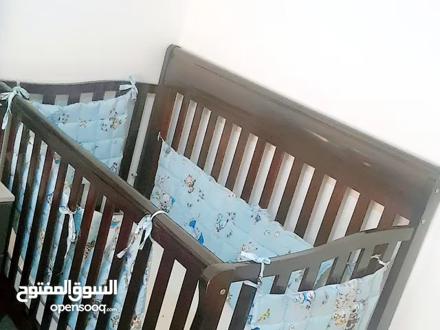 تخت بيبي زان مفصل تفصيل من عمر يوم ل 7 سنوات وكالة استعمال شهر