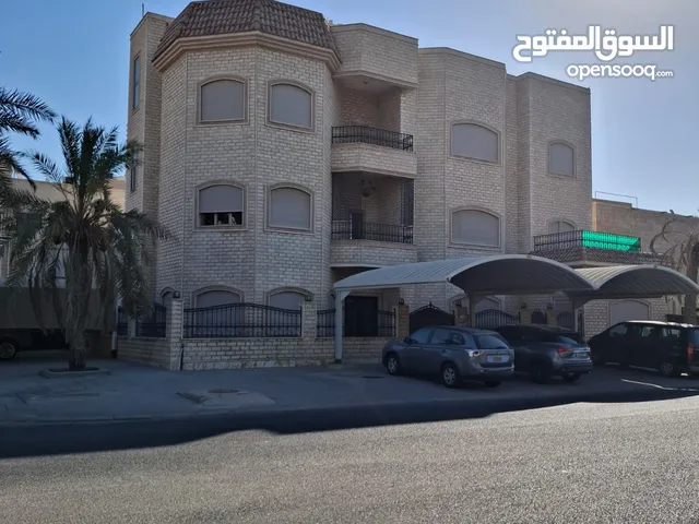 فيلا راقية في منطقة الروضة