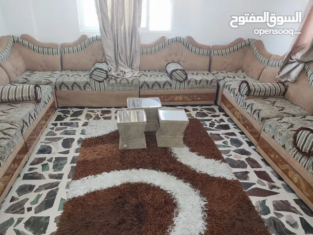 طقم خليجي 14 مقعد