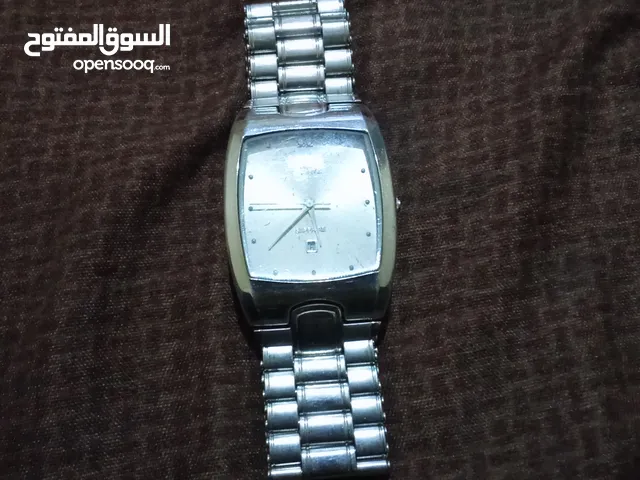 ساعةCITIZEN QUARTZ بسعر مناسب 30JD فقط لا غير