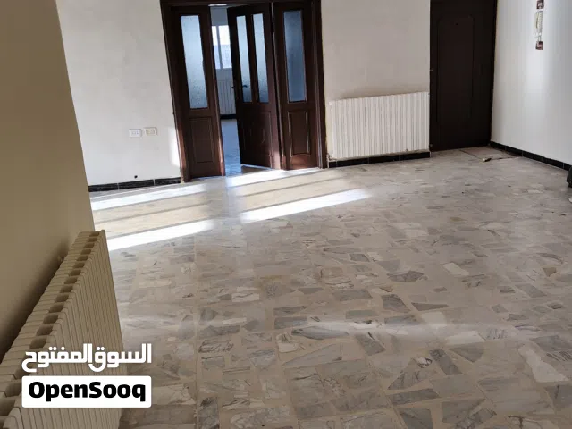 شقه طابقيه للايجار