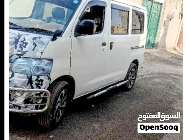 2016 تويوتا اخرى