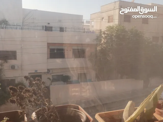 شقة للبيع في حي نزال