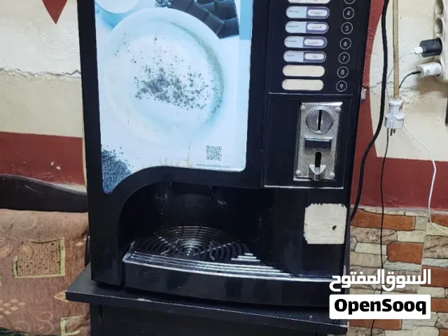 ماكنة نسكافيه 9 أصناف استعمال خفيف بحالة الجديد بسعر مغري.
