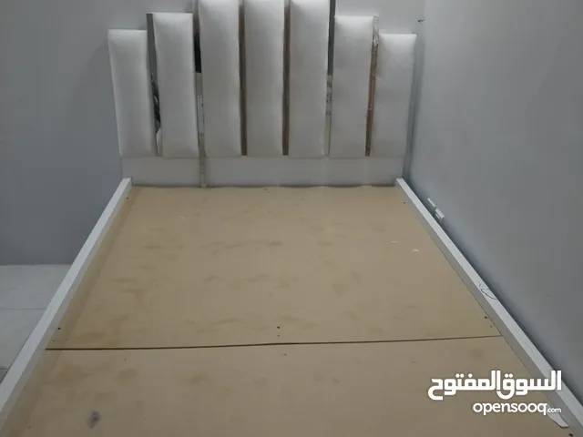 سرير مستعمل