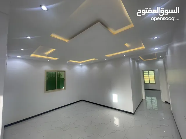 375 m2 More than 6 bedrooms Villa for Sale in Al Riyadh Tuwaiq