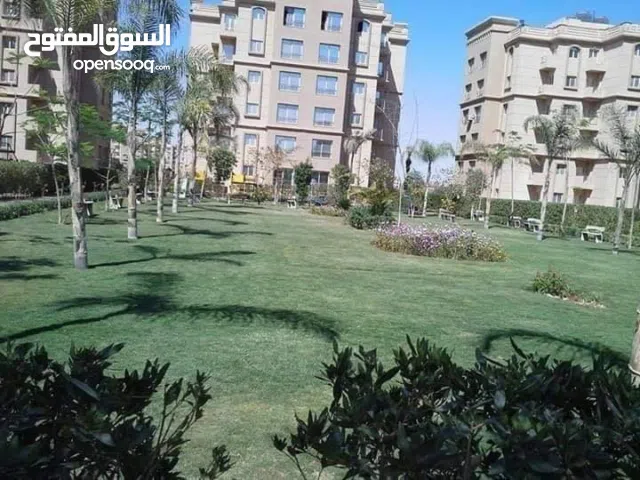 شقه للايجار بكمباوند تاون فيو حدائق اكتوبر