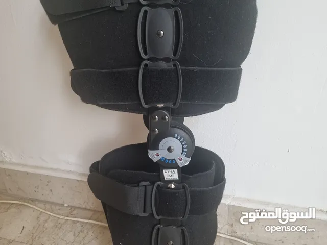 مثبت ركبة، دعامة ركبة قابلة لتعديل الزاوية