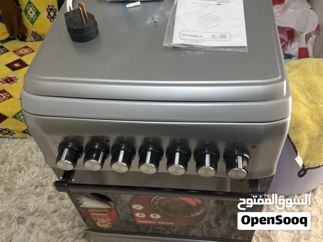 Electric cooking range and microwave