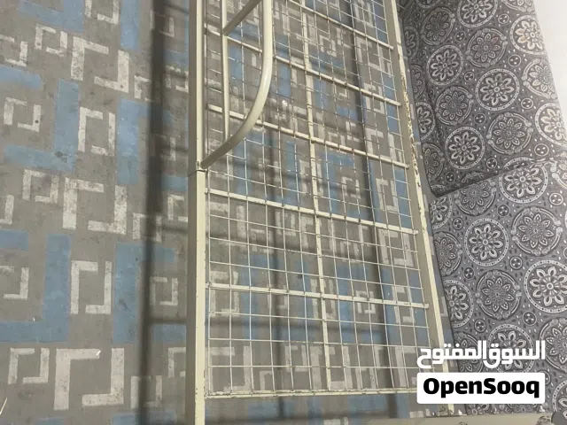 سرير اطفال