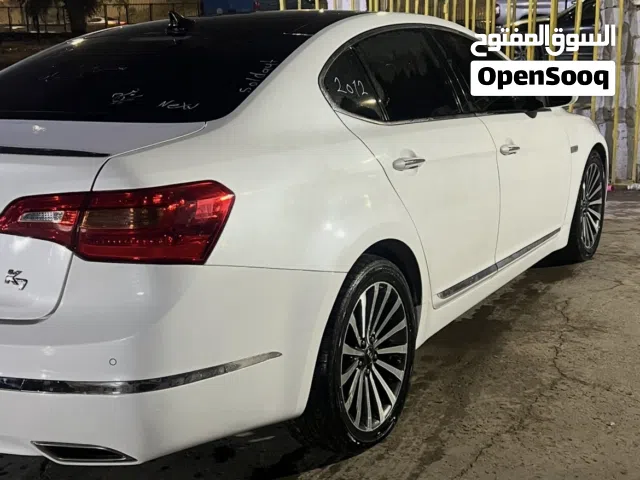 2011 كيا كادينزا Limited