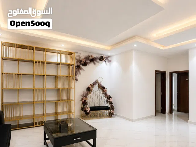 شقة جاهزة و مؤجرة للبيع بدخل شهري ثابت ، الخوض السابعة بجانب جامعة السلطان قابوس- الخط الاول
