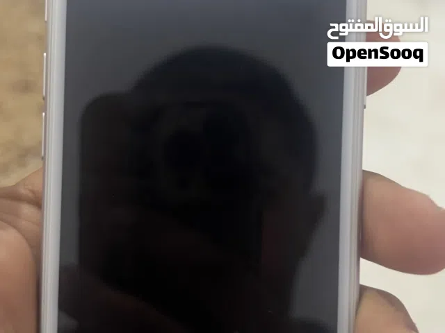 Apple iPhone 8 64 GB in Tripoli