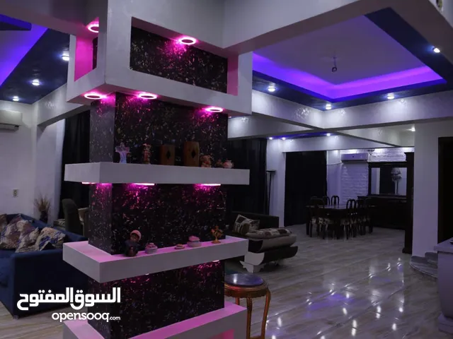 300 m2 3 Bedrooms Villa for Rent in Giza Hadayek al-Ahram