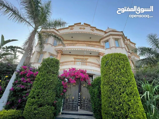 661 m2 More than 6 bedrooms Villa for Sale in Doha Al Bida