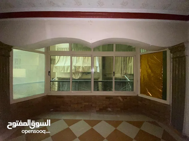180 m2 3 Bedrooms Apartments for Rent in Cairo El-Zahraa