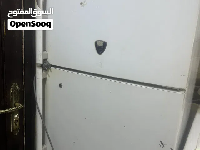 تلاجه للبيع