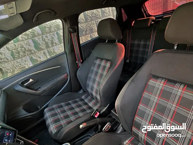 فولكسفاجن بولو 2017