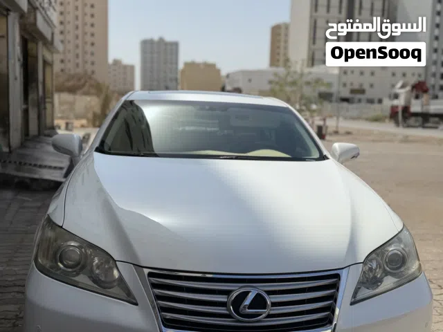 لكزس نظيف جدا مديل 2010