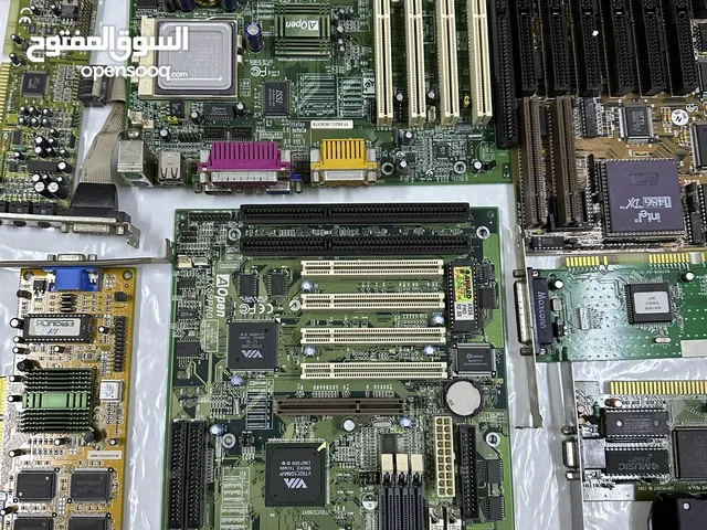 PCs parts and accessories