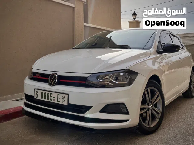 2022, فولكسفاغن, بولو, Standard