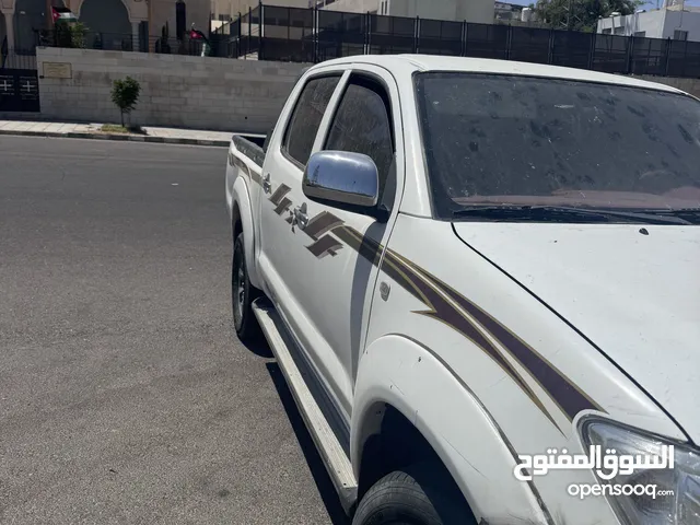 Used Toyota Hilux in Aqaba