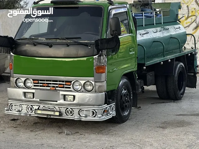 تنك مياه للبيع