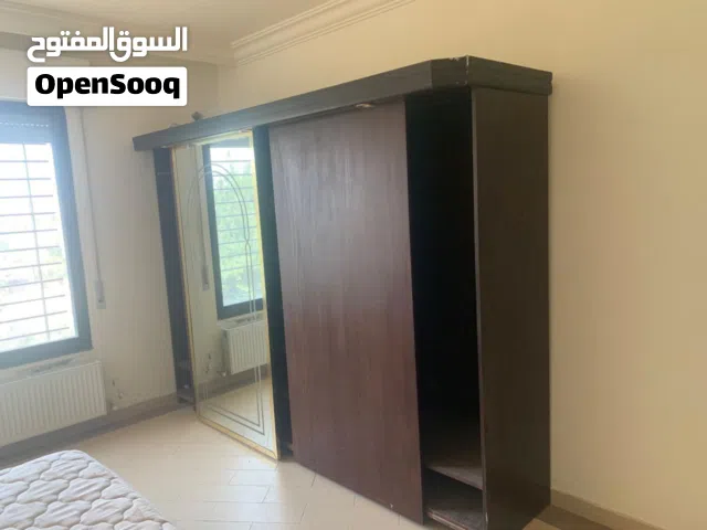 غرفة نوم جميله ورائعه