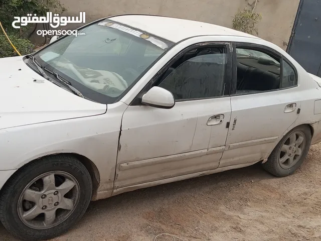 Hyundai Avante 2004 in Tripoli