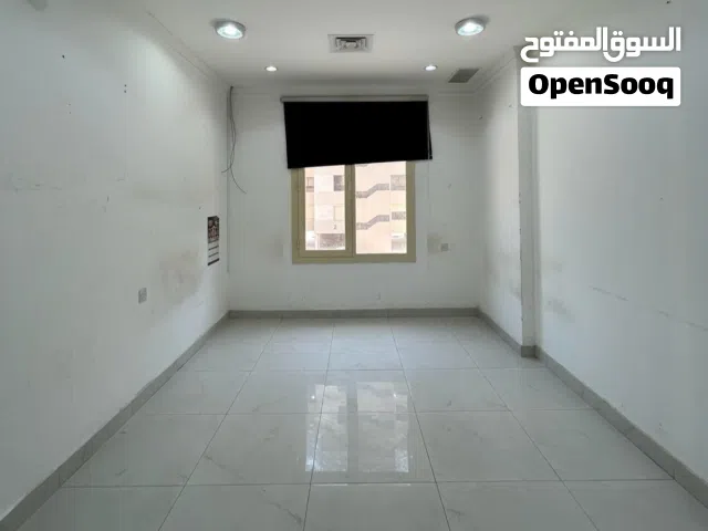 1 m2 2 Bedrooms Apartments for Rent in Farwaniya Reggai