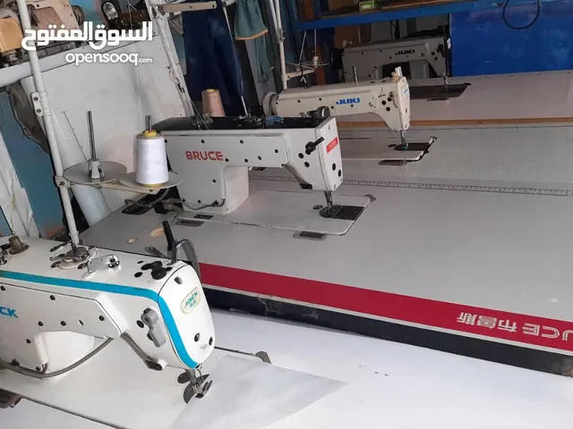 مكينه خياطه جوكي او جاك او بروس مستخدم نضيف للبيع