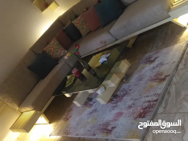طاوله وسط خشب بلوط تفصيل للبيع