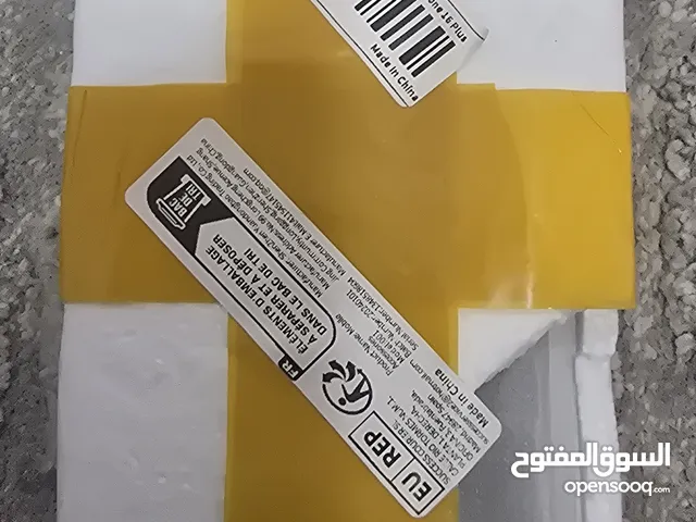 كفر ايفون و حمايه للشاشه