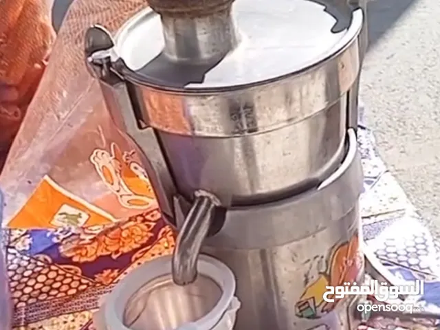 ماكينة جزر وتفاح وشمندر