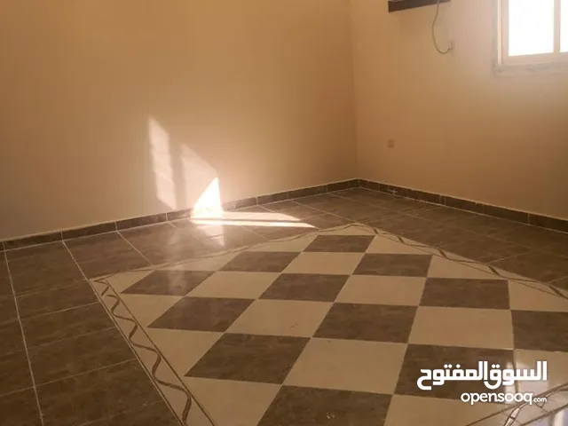 147 m2 4 Bedrooms Apartments for Rent in Al Madinah Al Khalidiyyah