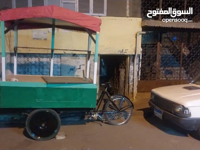 بيكن عجله بصندوق خشب