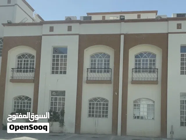 Flats for rent near ISD Darsait. Furniture option available.