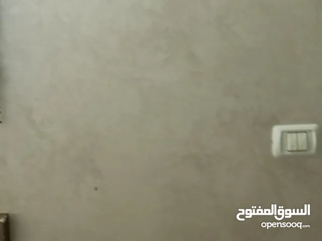 ستديو للايجار طابق ارضي  مدخل مستقل حي الجامعة يصلح. لسكن طلاب. مخزن