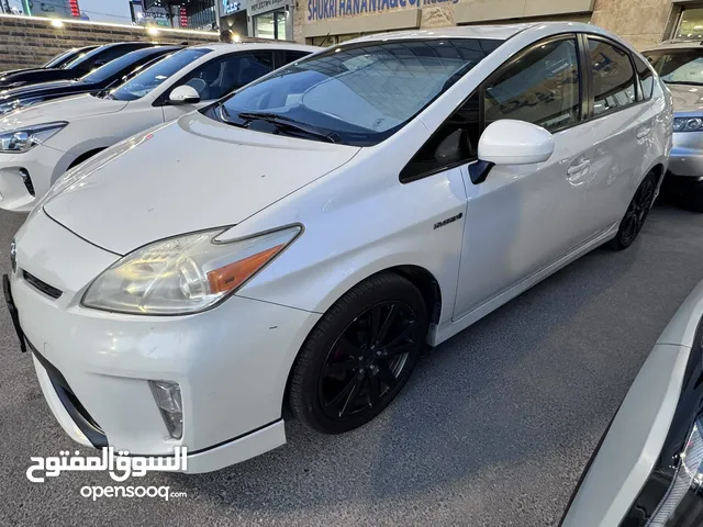 Used Toyota Prius in Amman